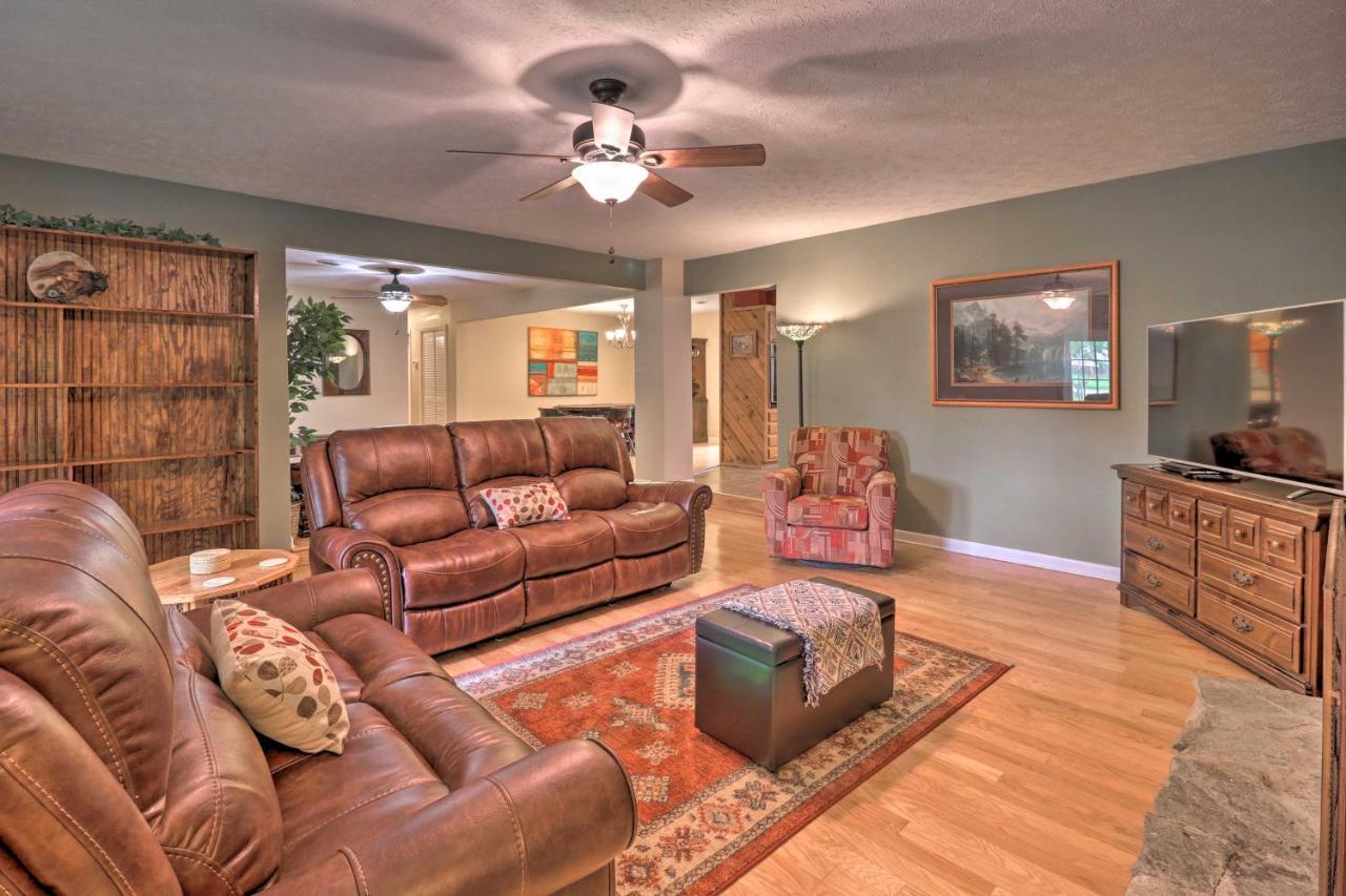 Hendersonville Home With Fire Pit 5 Mi To Downtown! Exterior photo